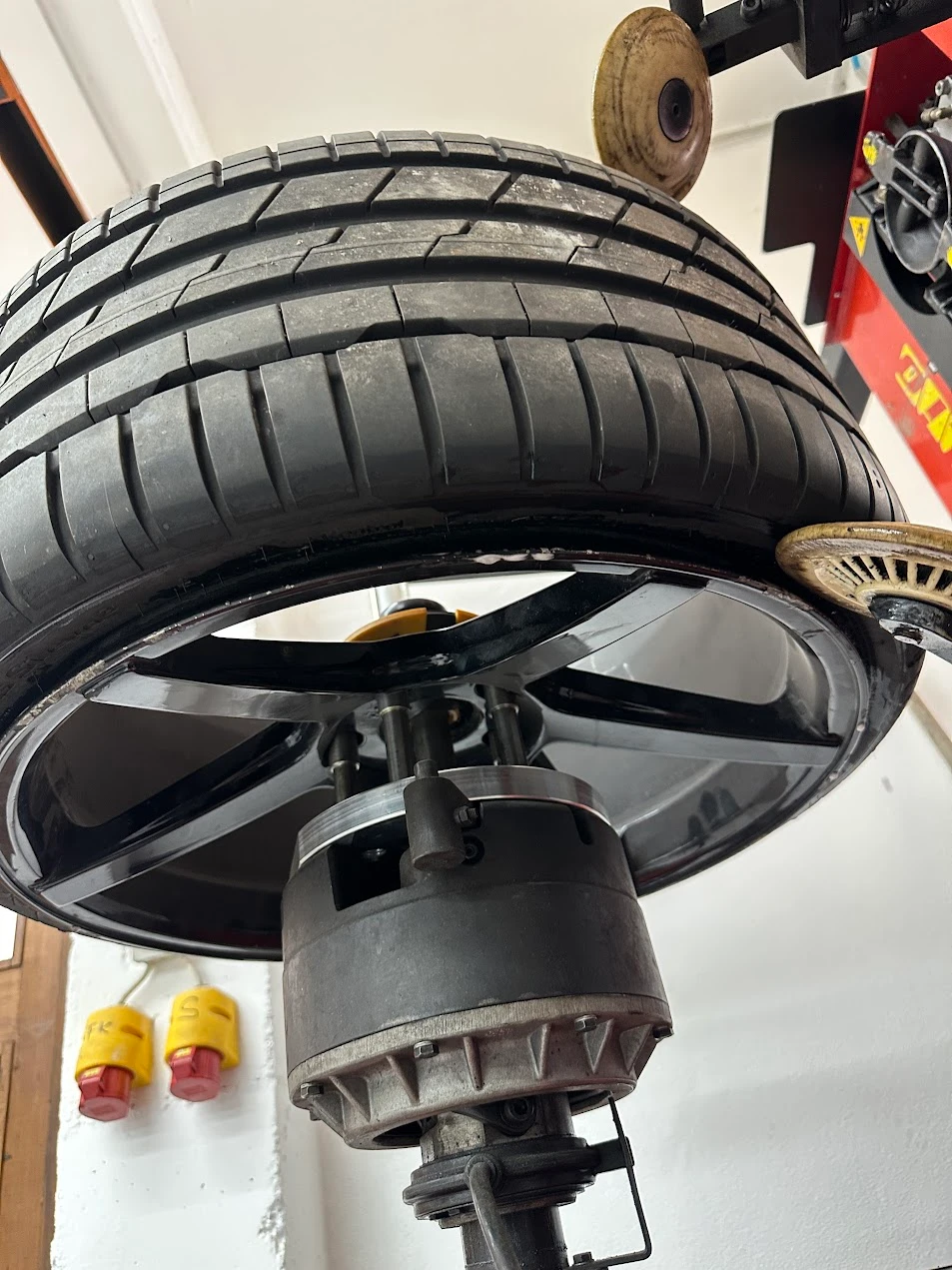 IMG_2546 Reifenservice Oberflächentechnik Gasser